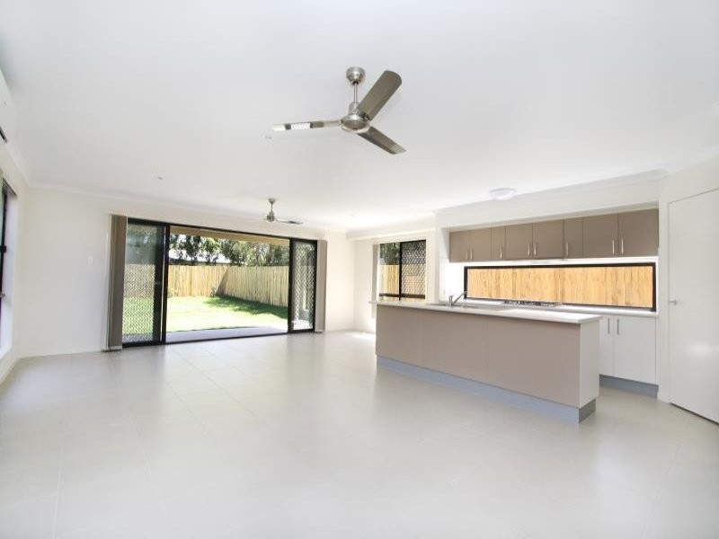 19 Blackwood Road, Margate QLD 4019