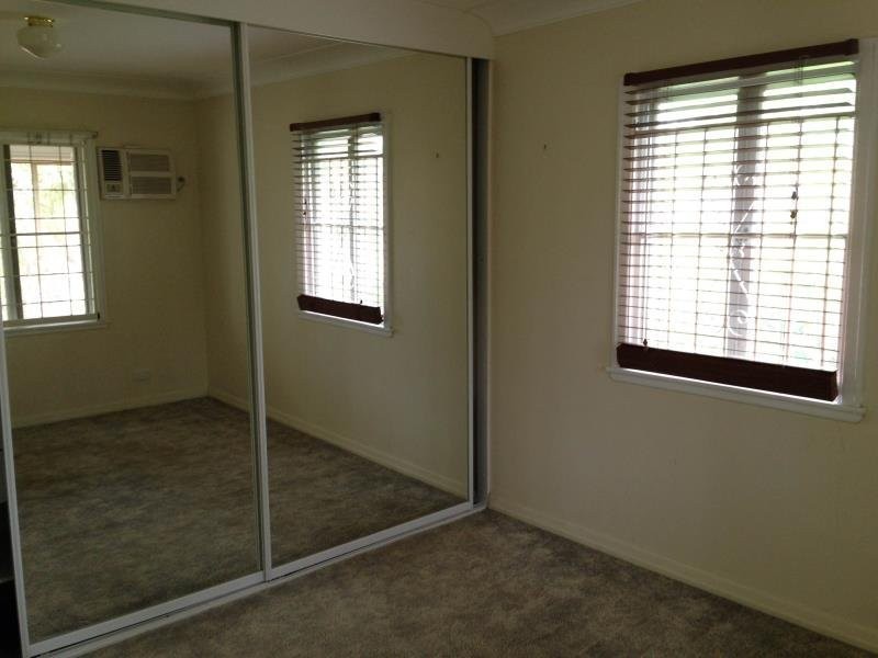 11 Strathdale Street, Aspley QLD 4034