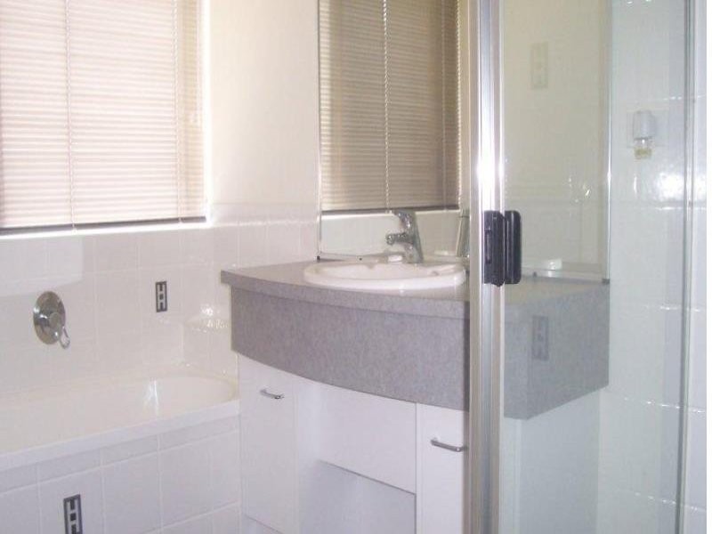 4 Links Crescent, Lawnton QLD 4501