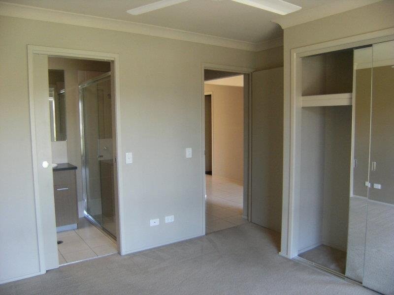 70 Waterlily Circuit, Carseldine QLD 4034