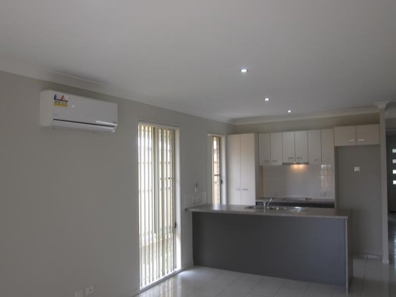 13 Wongabel Close, Waterford QLD 4133
