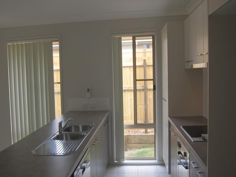 13 Wongabel Close, Waterford QLD 4133