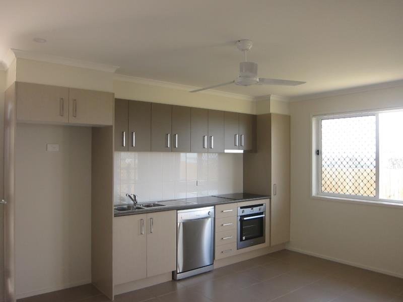 2/3 George Rant Court, Goodna QLD 4300