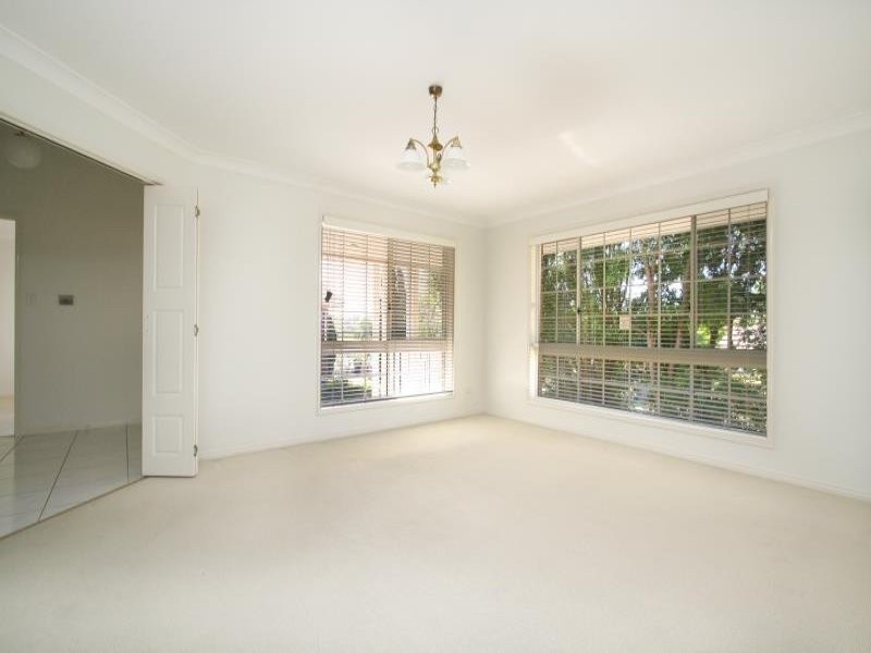 11 Poinciana Close, Mount Gravatt East QLD 4122