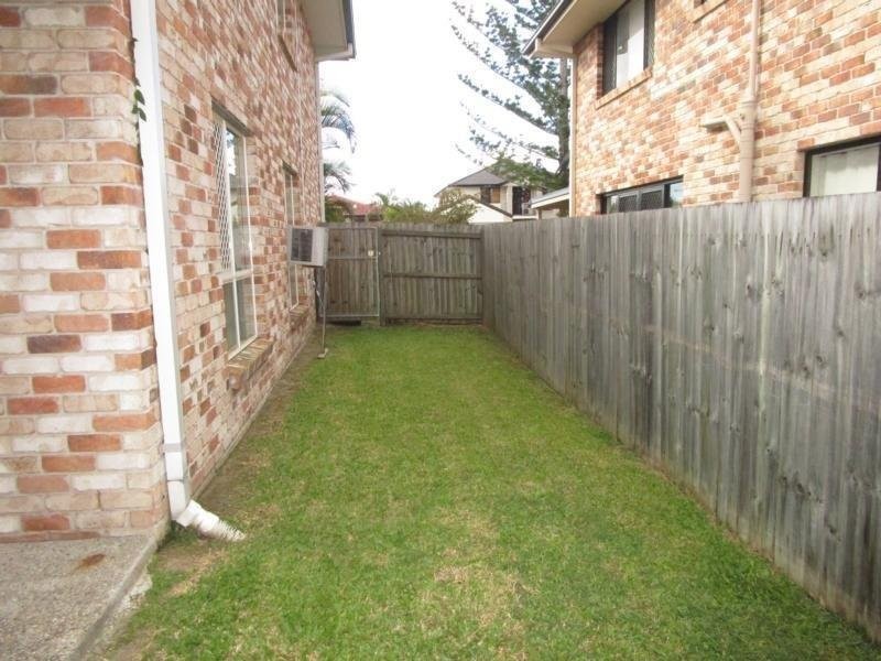 40 Reynolds Street, Carindale QLD 4152