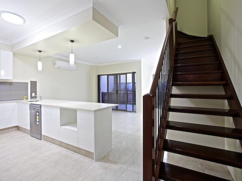 4/6 Bond Street, Cleveland QLD 4163