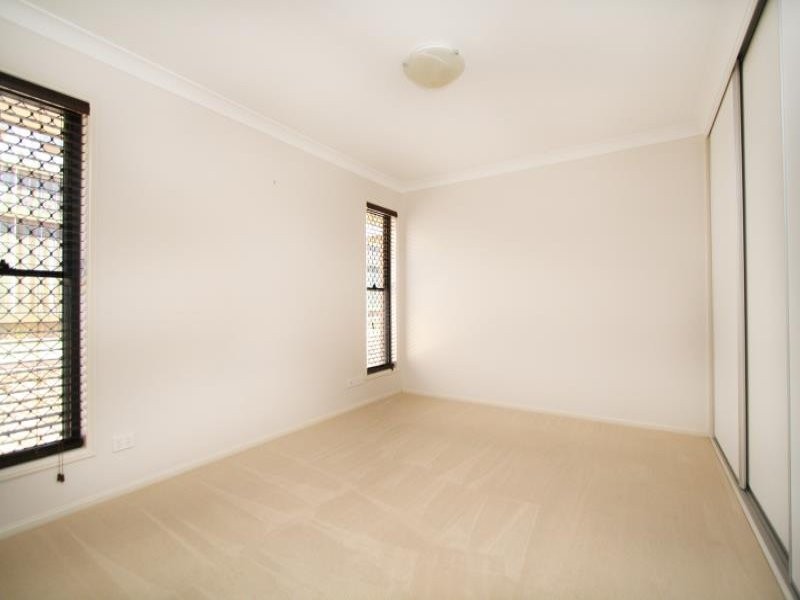 08 Schukow Court, Warner QLD 4500