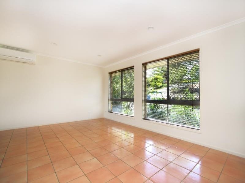 5 Manly Close, Albany Creek QLD 4035