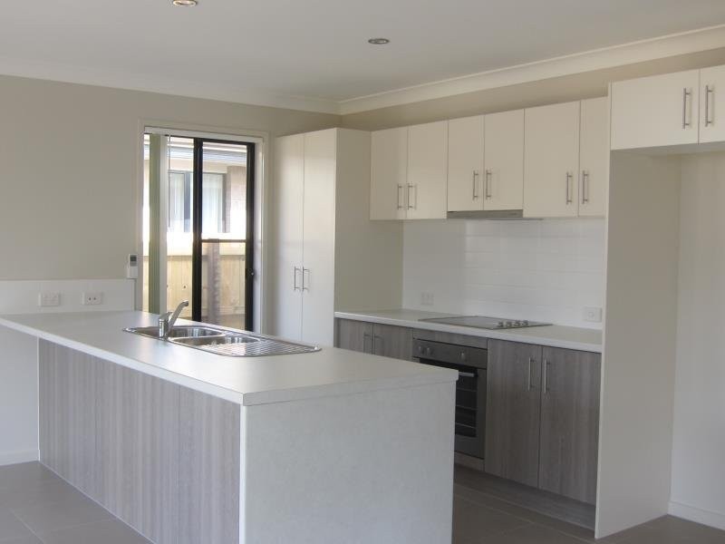 38 Wongabel Close, Waterford QLD 4133