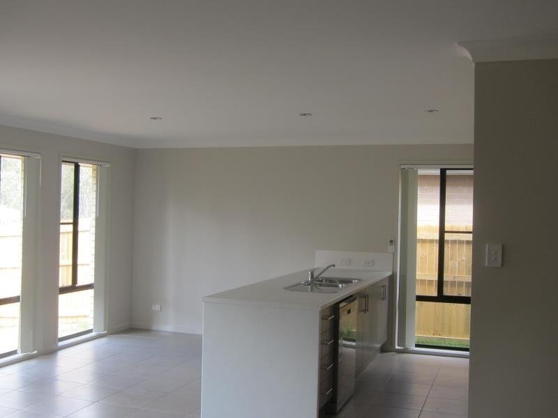 38 Wongabel Close, Waterford QLD 4133