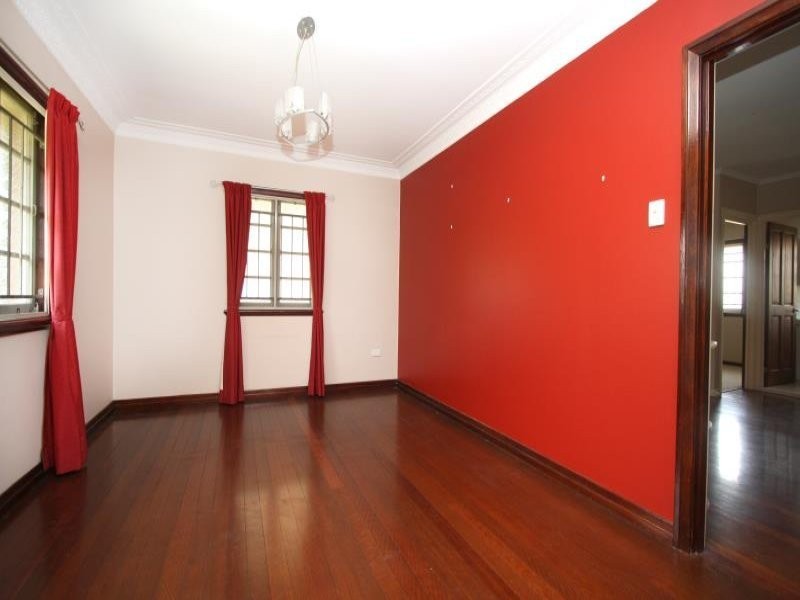 9 Highgate Street, Coopers Plains QLD 4108