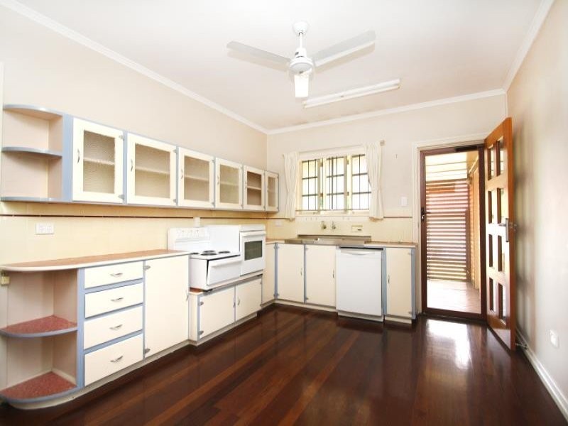 9 Highgate Street, Coopers Plains QLD 4108