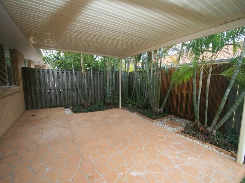 9/5 Hibiscus Circuit, Fitzgibbon QLD 4018