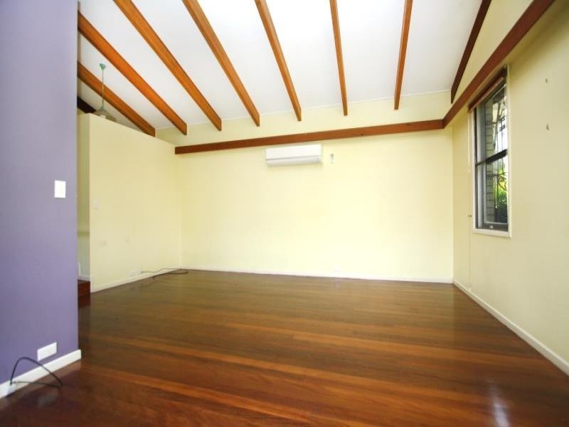 48 Mitchell, Sunnybank QLD 4109