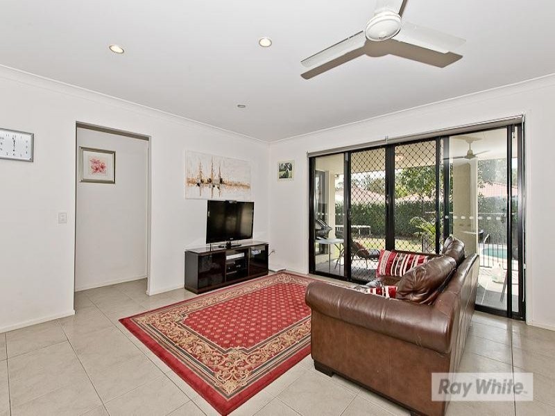 8 Cyperus Crescent, Carseldine QLD 4034