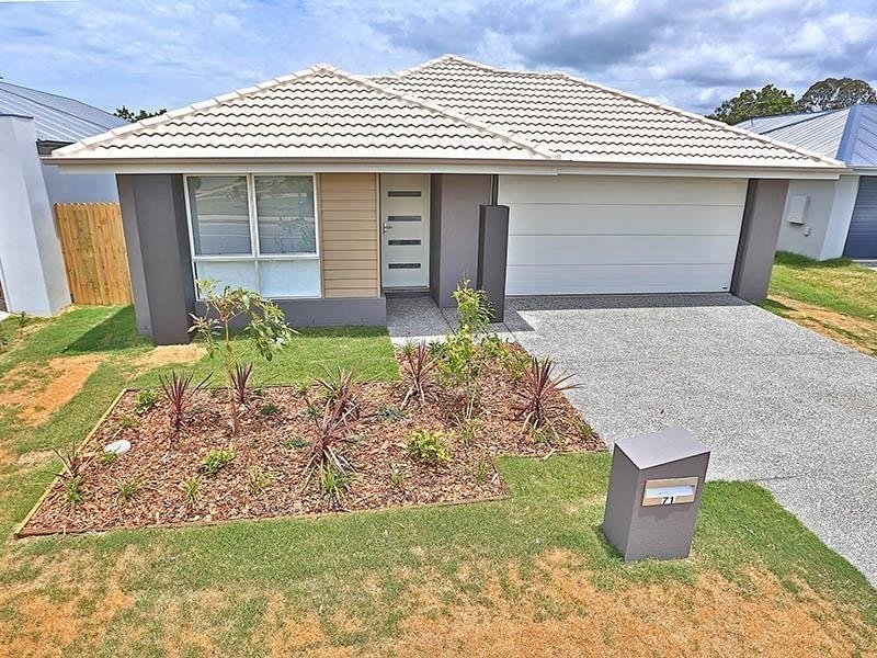 71 Ningi Waters Drive, Ningi QLD 4511