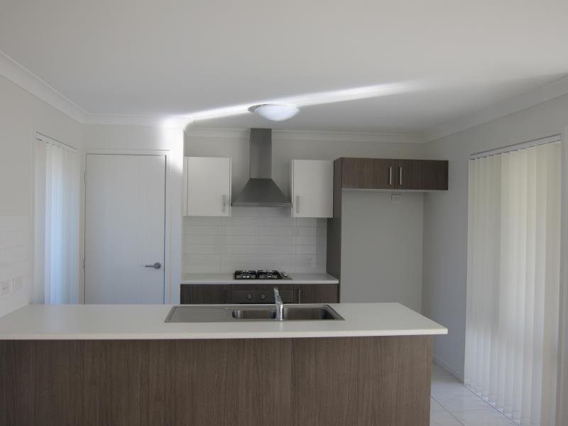 7 Mistral Crescent, Griffin QLD 4503