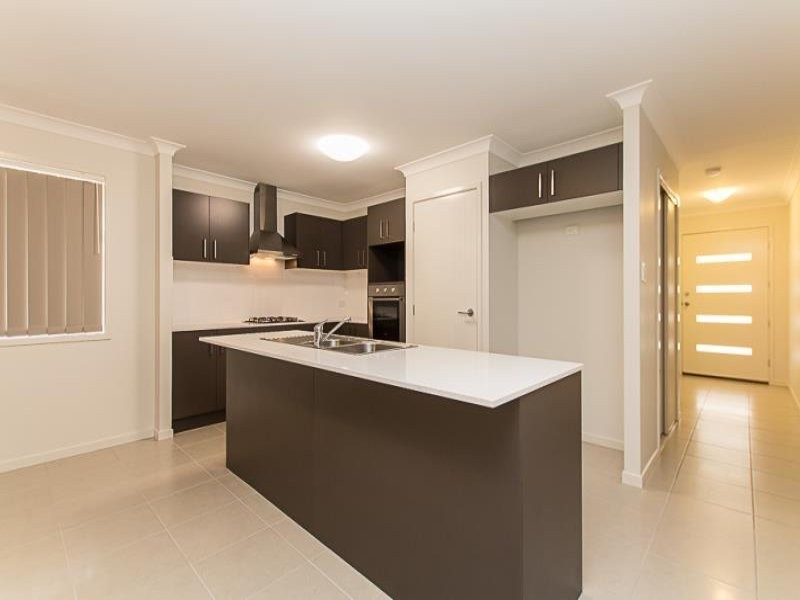 16 Myers Street, Yarrabilba QLD 4207