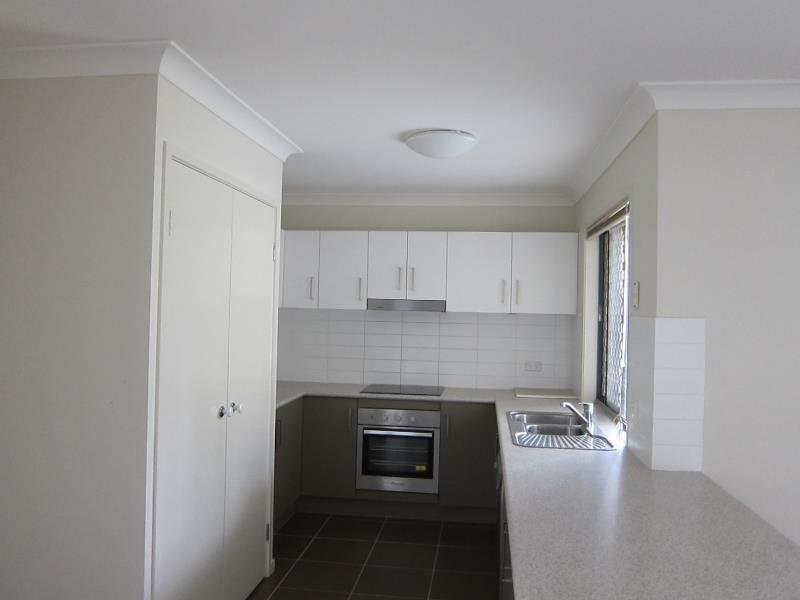 8 Karen Court, Redbank Plains QLD 4301