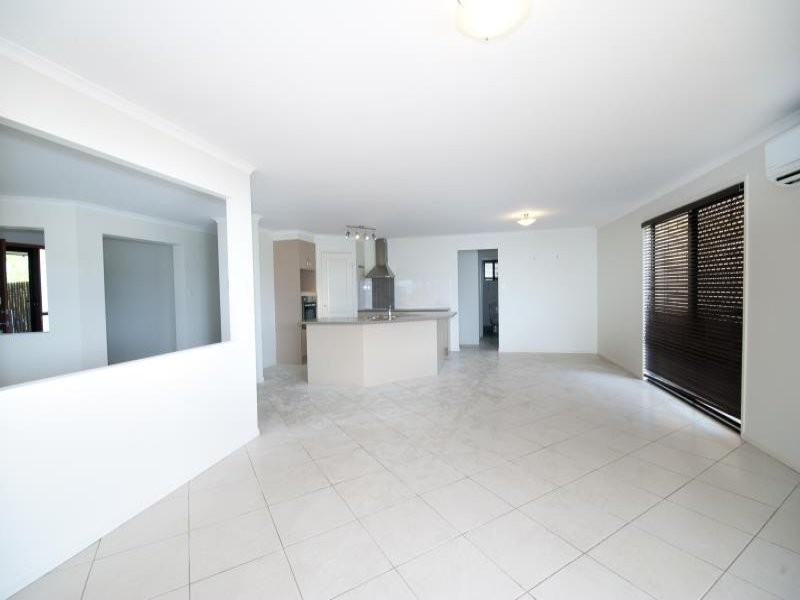 14 Michael David Drive, Warner QLD 4500