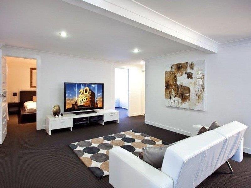 61 Picasso Crescent, Carseldine QLD 4034