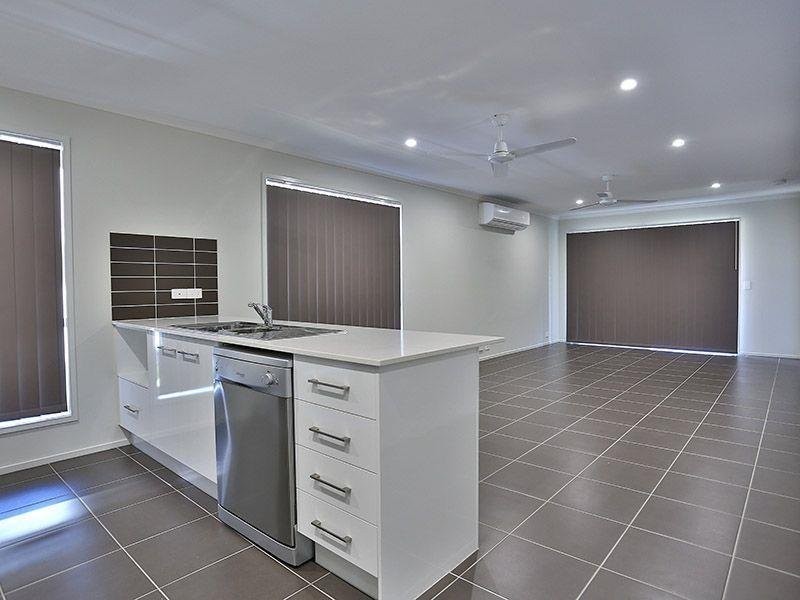 59 Ningi Waters Drive, Ningi QLD 4511