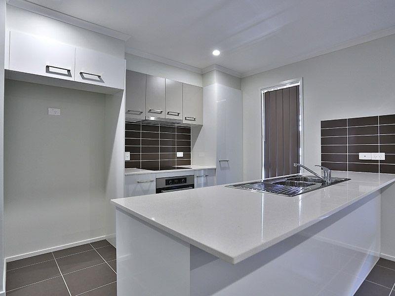 59 Ningi Waters Drive, Ningi QLD 4511