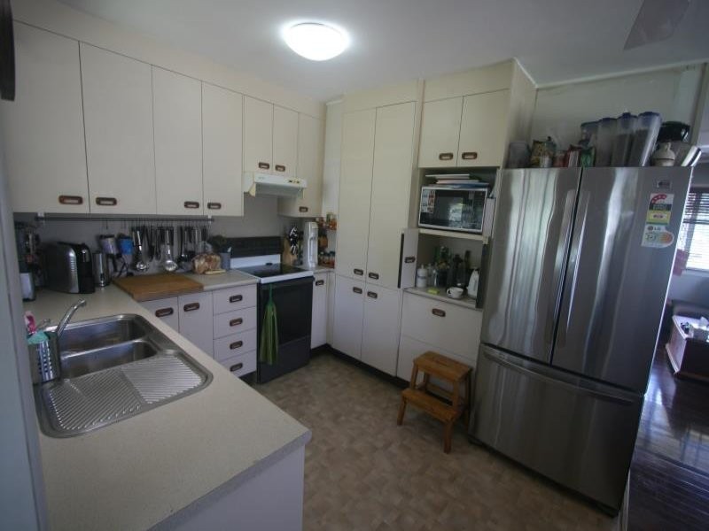 22 Albany Creek Road, Aspley QLD 4034