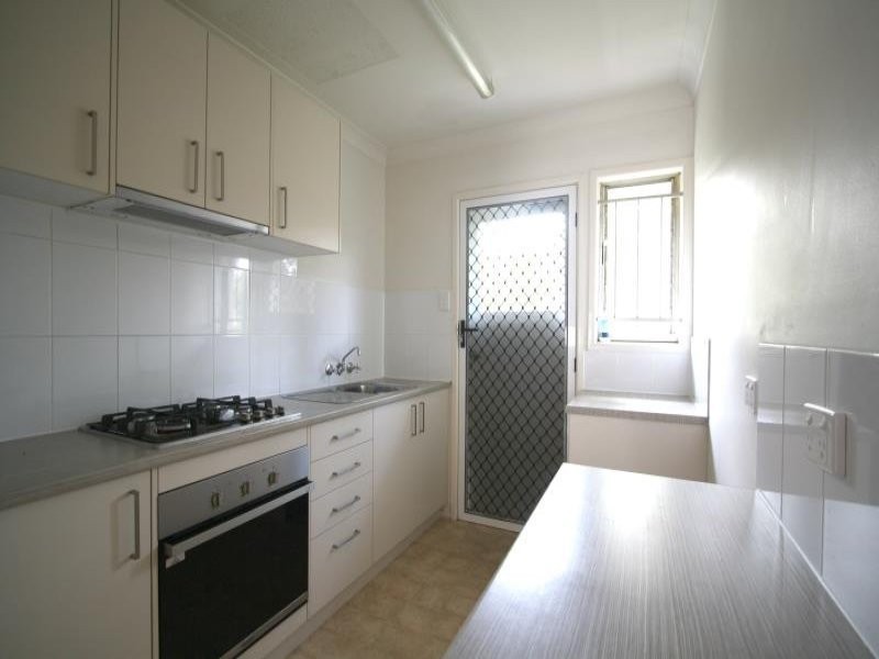 1/16 Ovendean Street, Yeronga QLD 4104