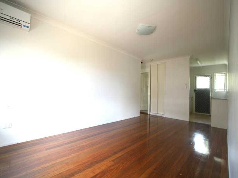 1/16 Ovendean Street, Yeronga QLD 4104