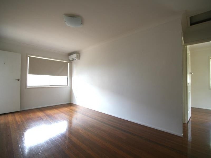 1/16 Ovendean Street, Yeronga QLD 4104