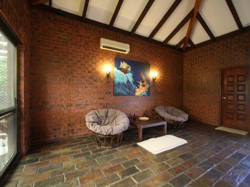 154 Chatsworth Road, Coorparoo QLD 4151