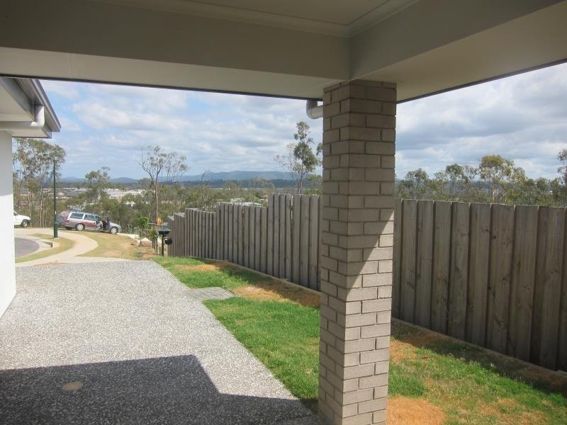 1/7 George Rant Court, Goodna QLD 4300