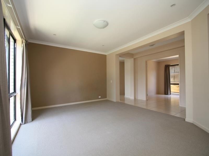 16 Keith Street, Kuraby QLD 4112