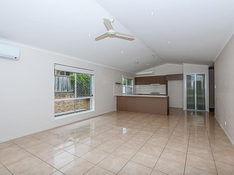 86 Winlock Circuit, Warner QLD 4500