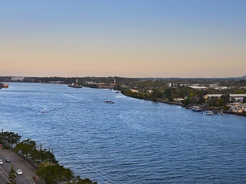 16/33 Mullens Street, Hamilton QLD 4007