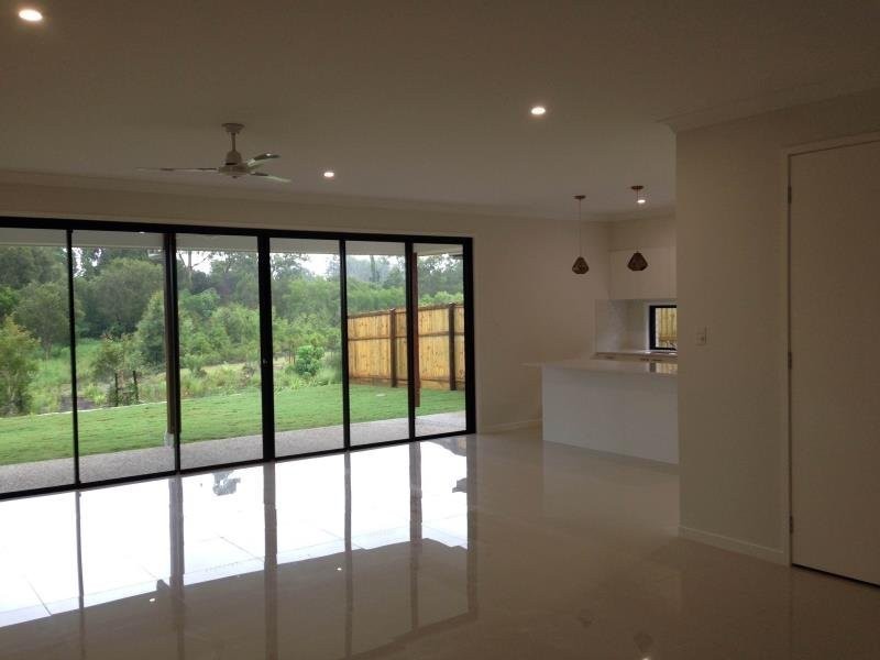 67 St Helens Crescent, Warner QLD 4500