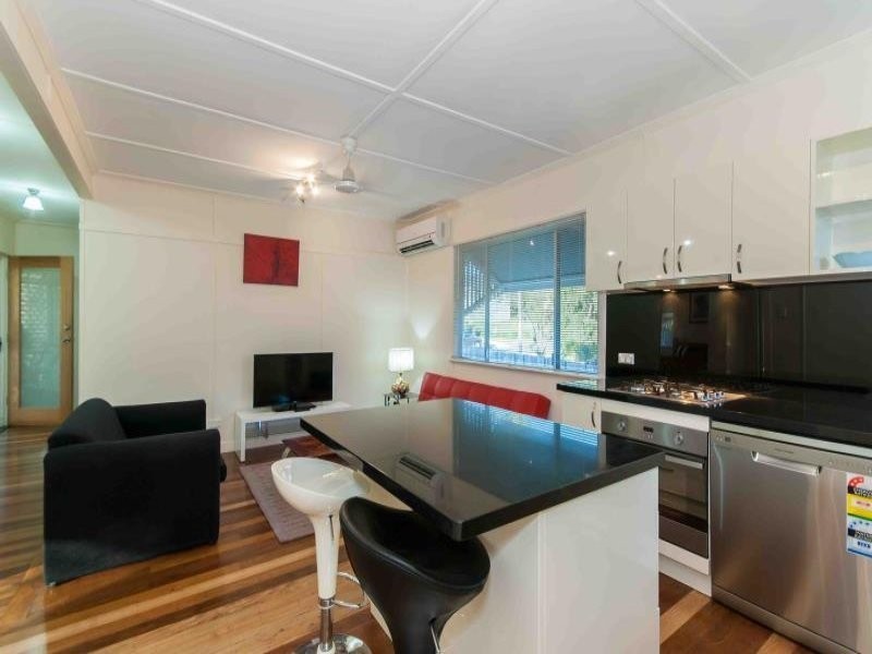 50 Thuruna Street, Stafford QLD 4053