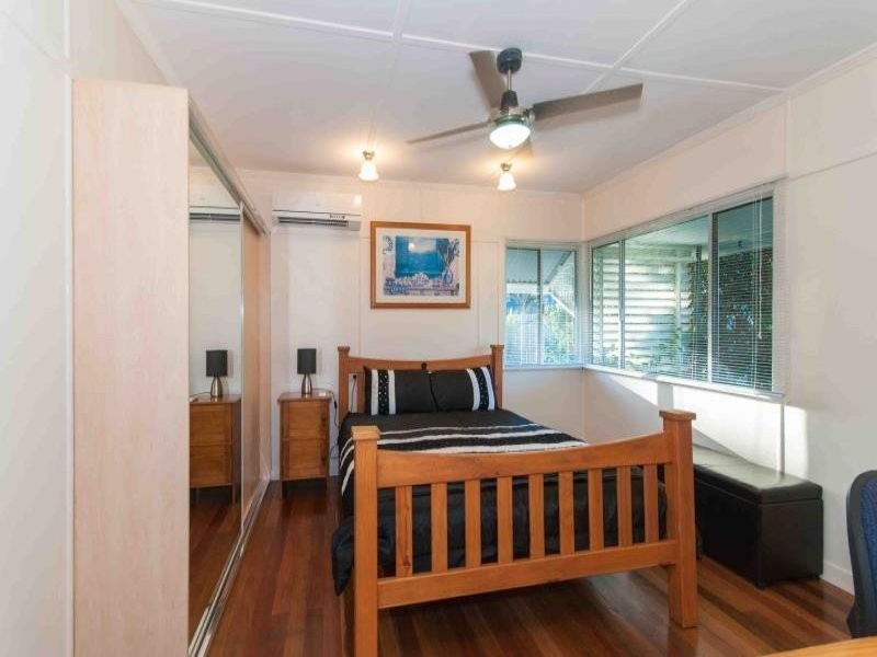 50 Thuruna Street, Stafford QLD 4053