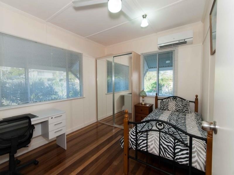 50 Thuruna Street, Stafford QLD 4053