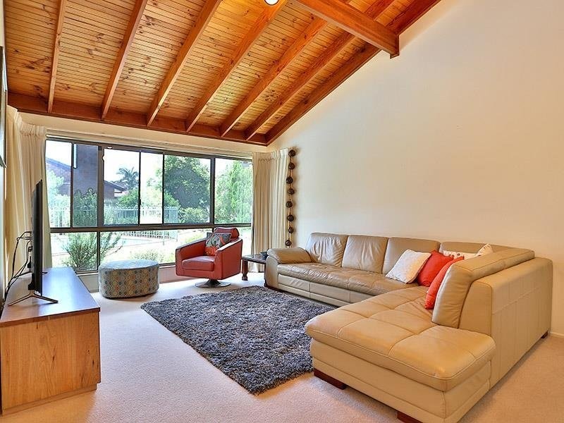 4 Chardonnay Court, Carseldine QLD 4034