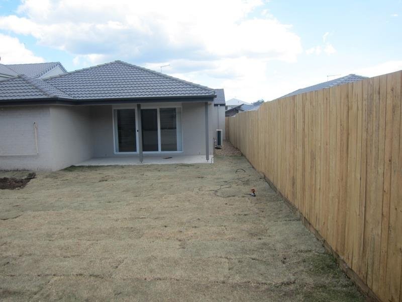 21 Hall Court, Bellbird Park QLD 4300