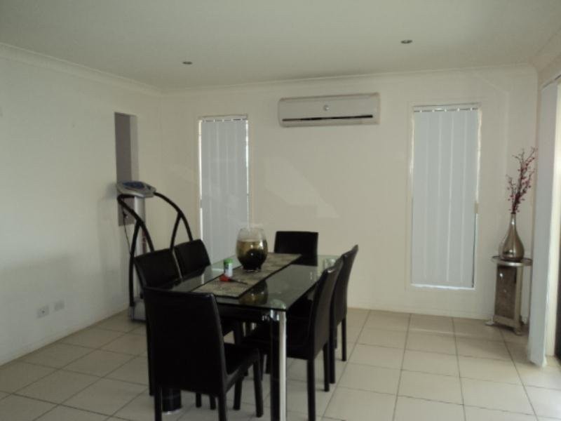 17 Odense Street, Fitzgibbon QLD 4018