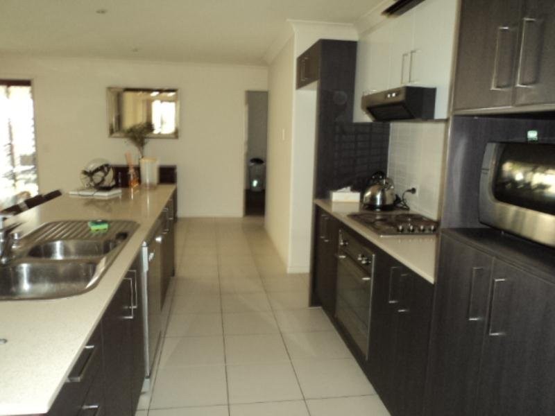 17 Odense Street, Fitzgibbon QLD 4018