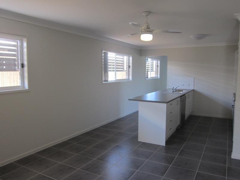 5 Rory Lane, Pimpama QLD 4209
