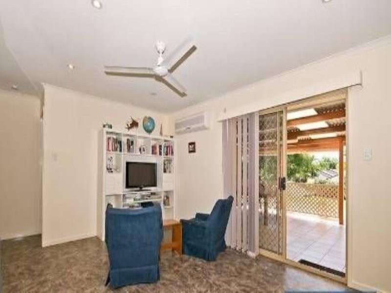 2 Elwood Court, Eatons Hill QLD 4037