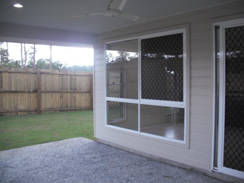 5 Bellflower Crescent, Mount Cotton QLD 4165