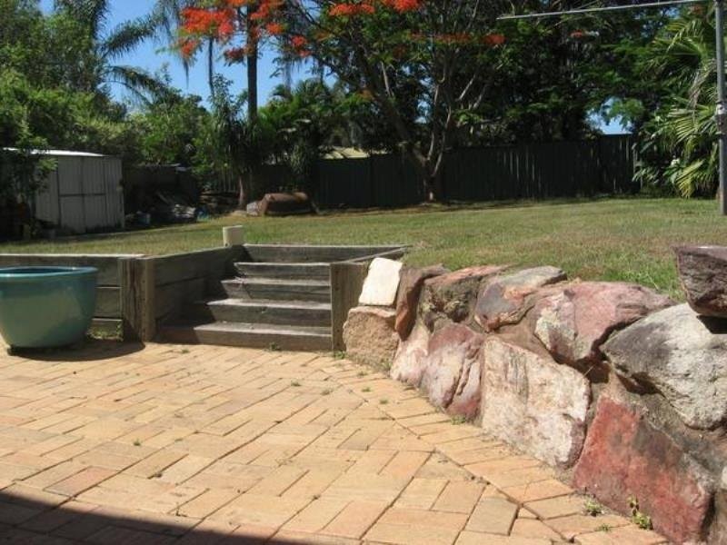 17 Dornock Drive, Boronia Heights QLD 4124