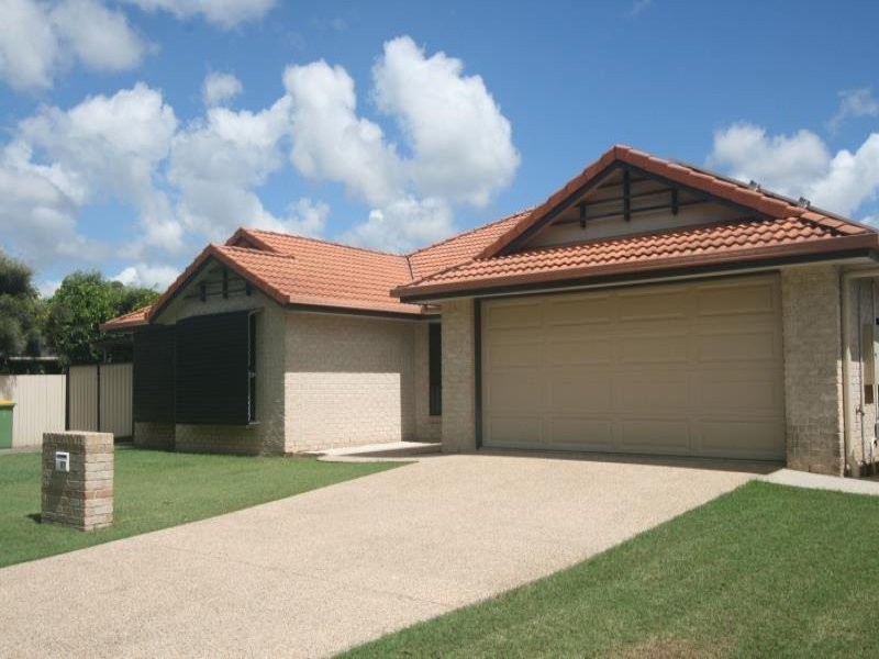 27 Franzin Drive, Cashmere QLD 4500
