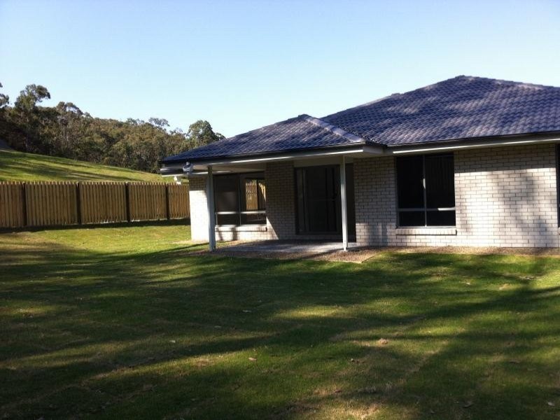 39 Summit Parade, Bahrs Scrub QLD 4207